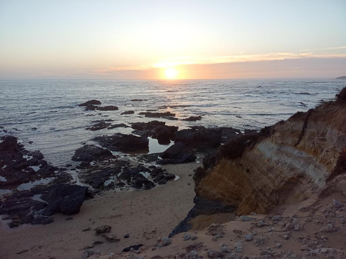 Отель Por Do Sol Вила-Нова-де-Мильфонт Экстерьер фото